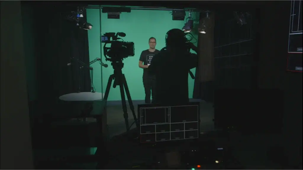 training an academic on video presentation skills